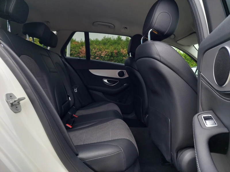 Mercedes-Benz C 180 TOP FULL FULL-ШВЕЙЦАРИЯ, снимка 12 - Автомобили и джипове - 51425534