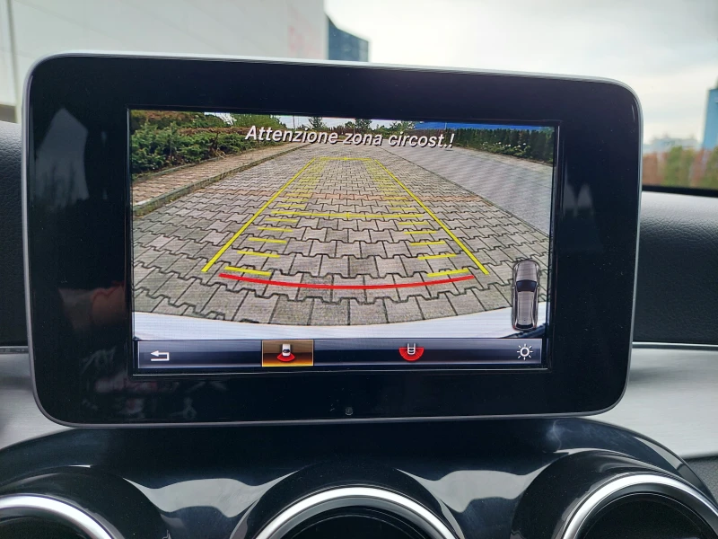 Mercedes-Benz C 180 TOP FULL FULL-ШВЕЙЦАРИЯ, снимка 17 - Автомобили и джипове - 51425534