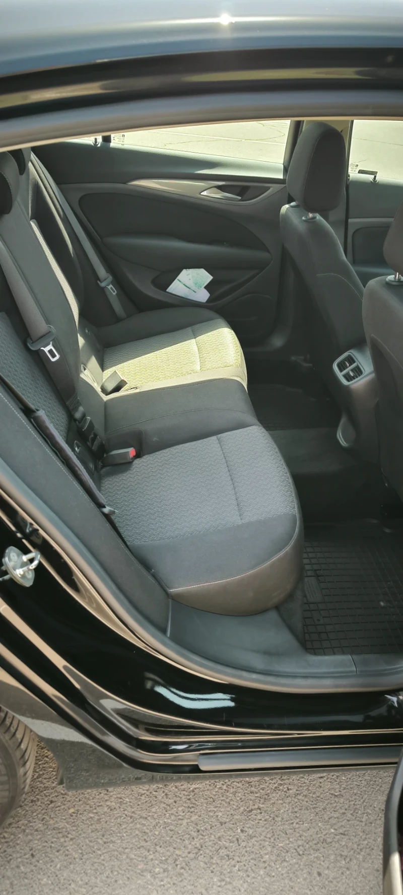 Opel Insignia, снимка 5 - Автомобили и джипове - 52657169