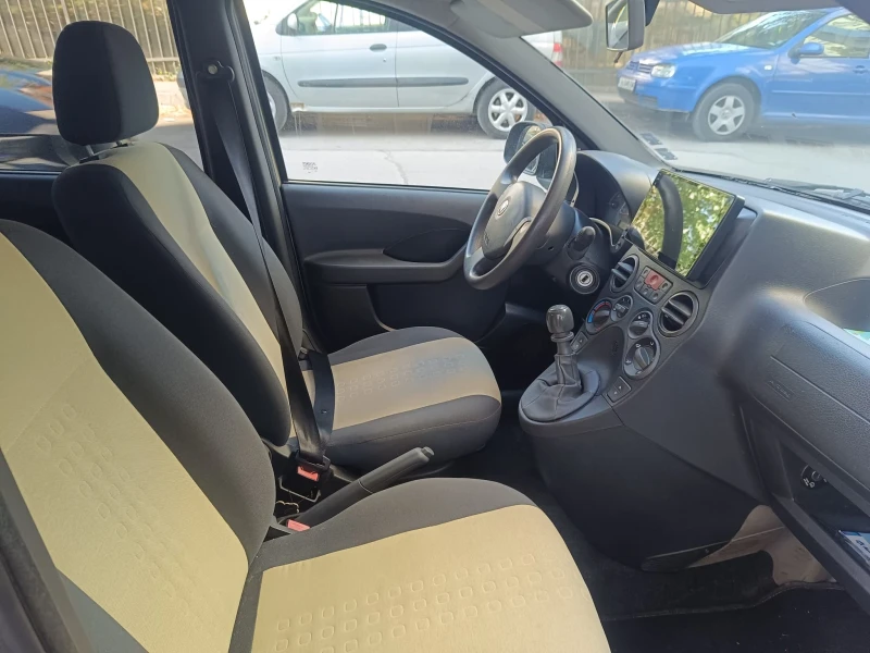 Fiat Panda, снимка 7 - Автомобили и джипове - 51706937