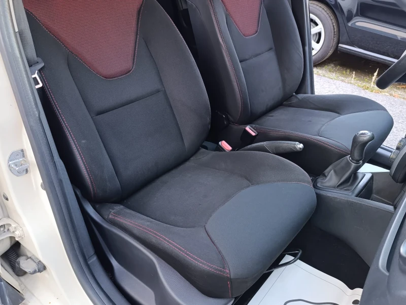 Renault Clio LPG 1.2i, снимка 10 - Автомобили и джипове - 52257900