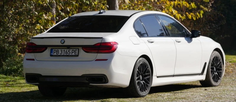 BMW 750, снимка 3 - Автомобили и джипове - 52441697