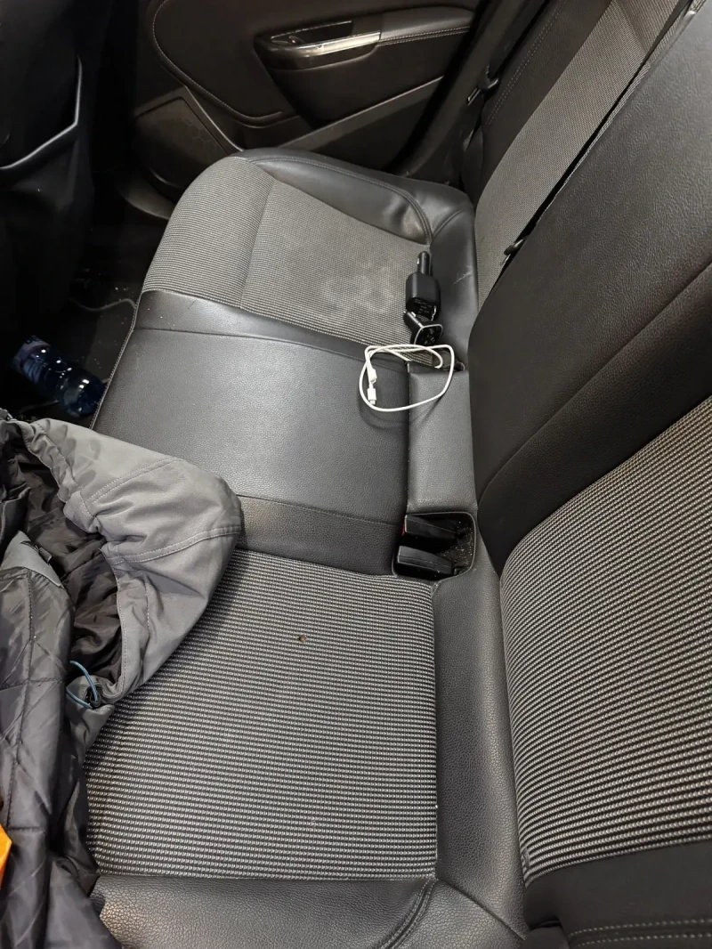 Opel Astra, снимка 4 - Автомобили и джипове - 52853938