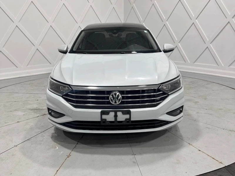 VW Jetta * Execline * CARFAX * БЕЗ ПЪРВОНАЧАЛНА ВНОСКА, снимка 6 - Автомобили и джипове - 52904449