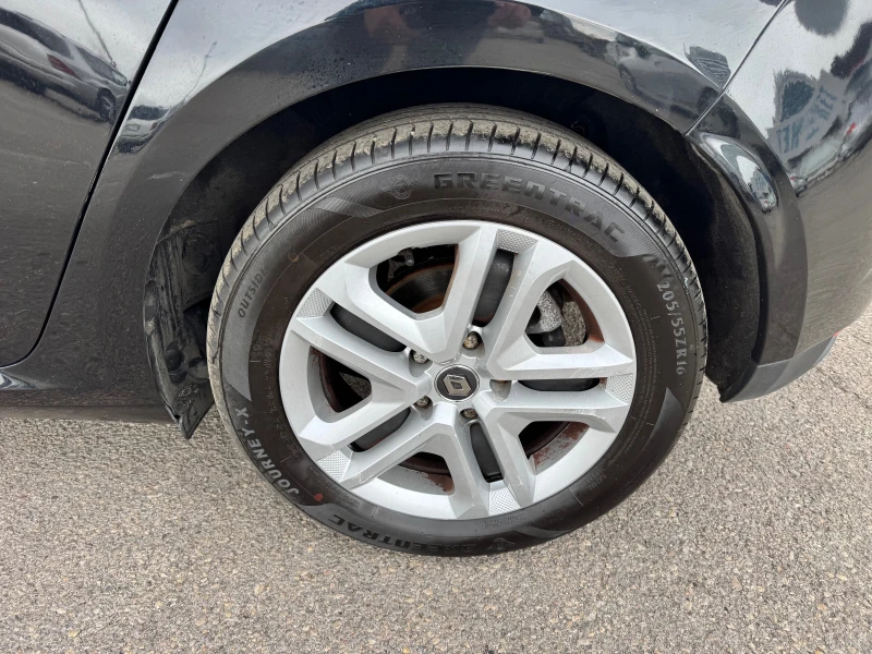 Renault Megane 1.5DCI-EDC7-NAVI, снимка 9 - Автомобили и джипове - 53001898