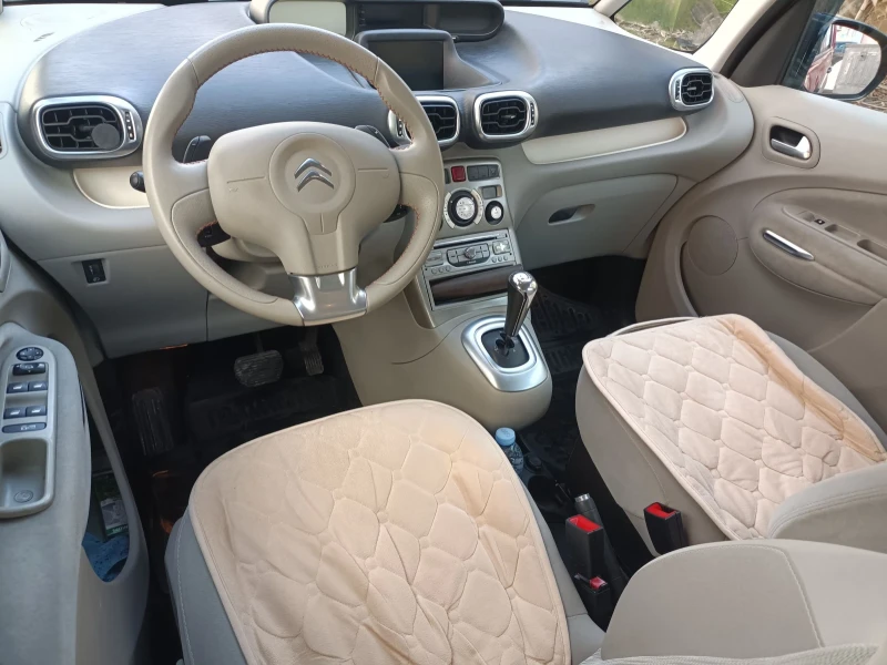 Citroen C3 Picasso, снимка 9 - Автомобили и джипове - 53447286