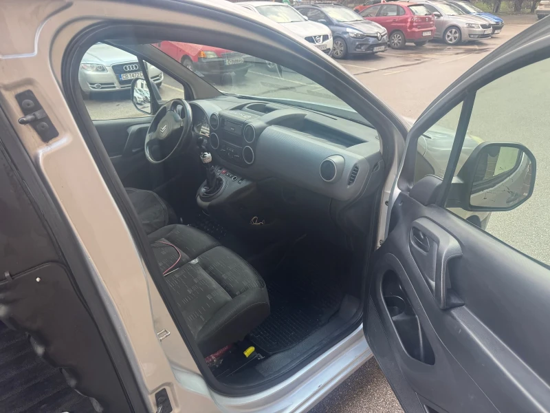 Citroen Berlingo Газ/Бензин, снимка 10 - Автомобили и джипове - 53527995