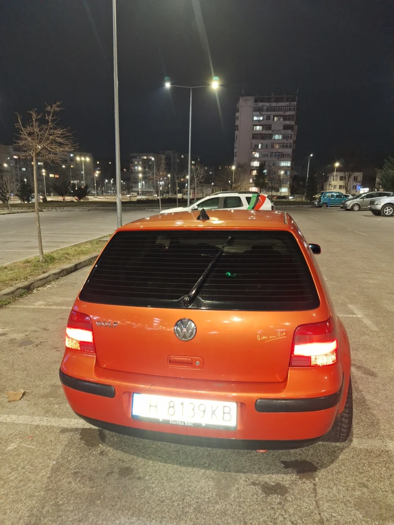 VW Golf, снимка 2 - Автомобили и джипове - 53540463