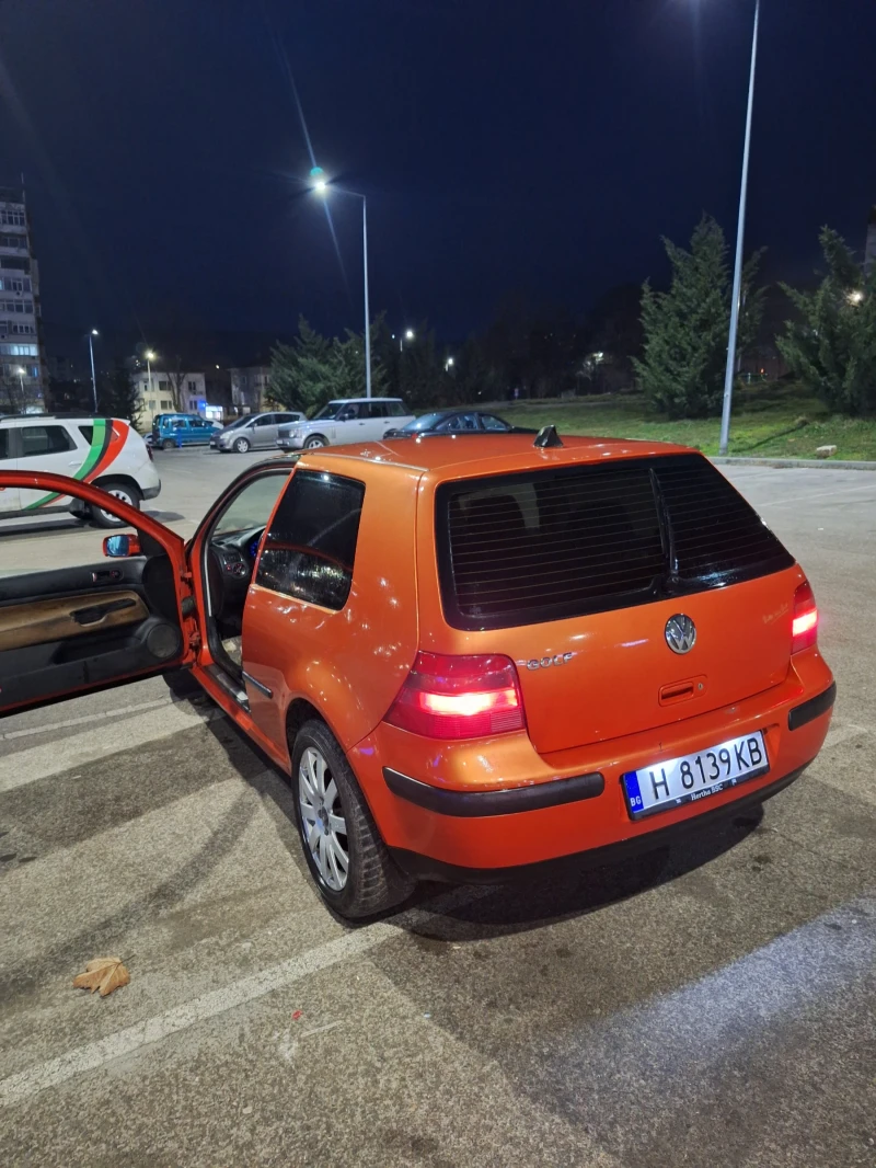 VW Golf, снимка 7 - Автомобили и джипове - 53540463