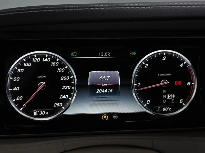 Mercedes-Benz S 500 Bluetec - изображение 8