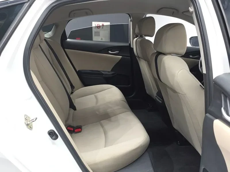 Honda Civic 2.0 10Th Generation, снимка 12 - Автомобили и джипове - 54980366