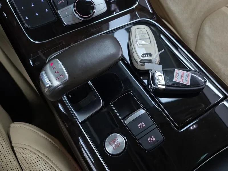 Audi A8 3.0 TDI Quattro - САМО 30% АВАНС, снимка 9 - Автомобили и джипове - 55947859