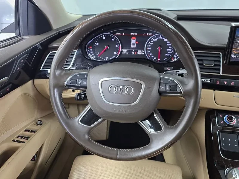 Audi A8 3.0 TDI Quattro - САМО 30% АВАНС, снимка 13 - Автомобили и джипове - 55947859