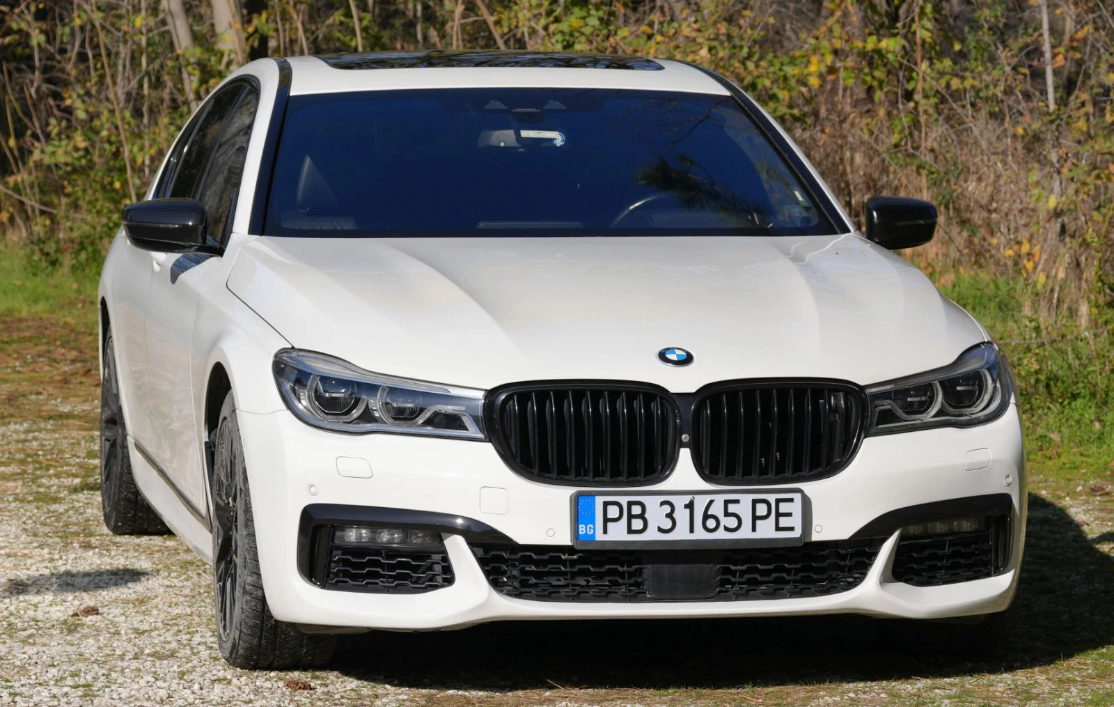 BMW 750, снимка 1