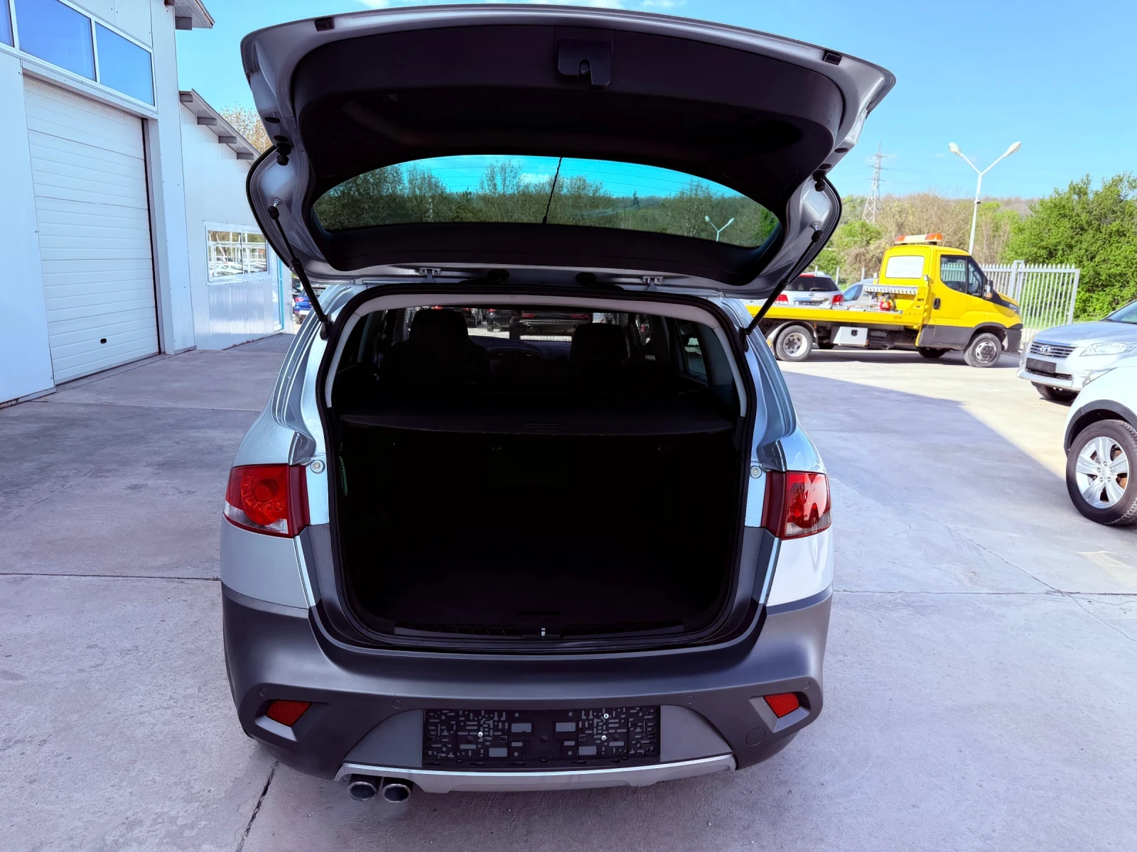 Seat Altea 2.0tdi * 4x4* FREETRACK* 4x4* DVD* UNIKAT* , снимка 16 - Автомобили и джипове - 40128489