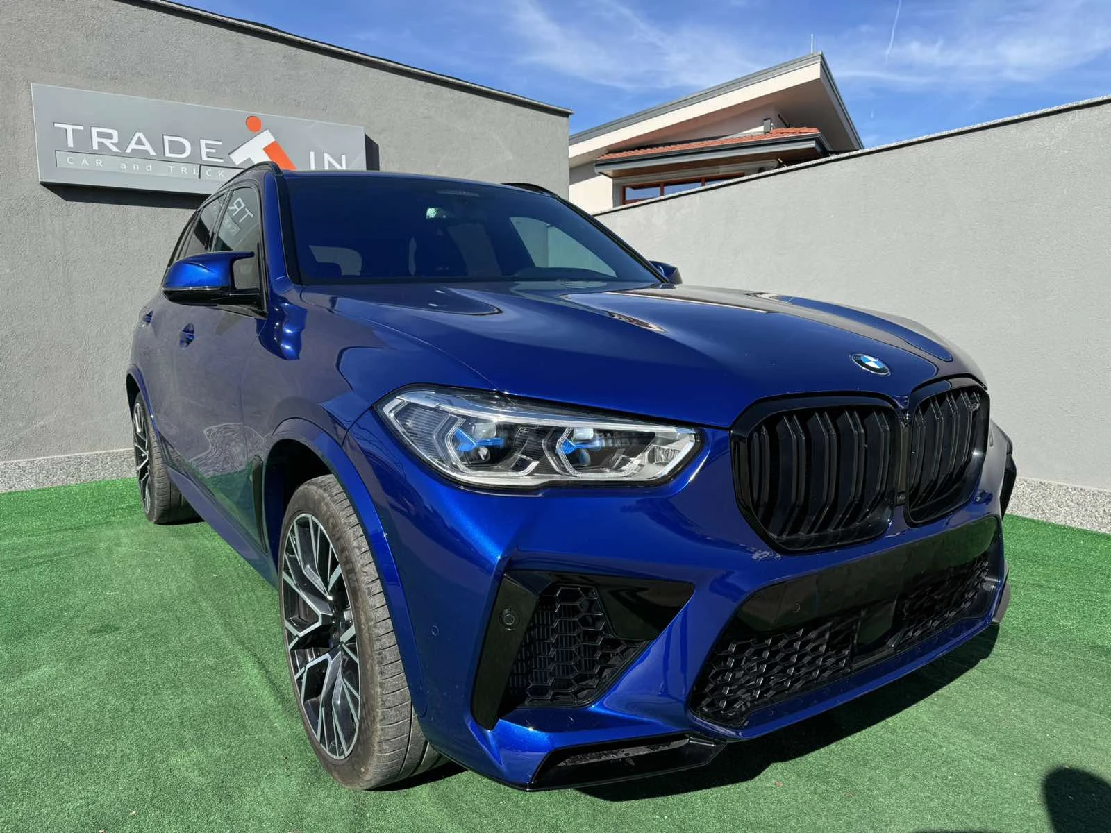 BMW X5M 4.4 V8 xDrive BOWERS&WILKINS - изображение 3