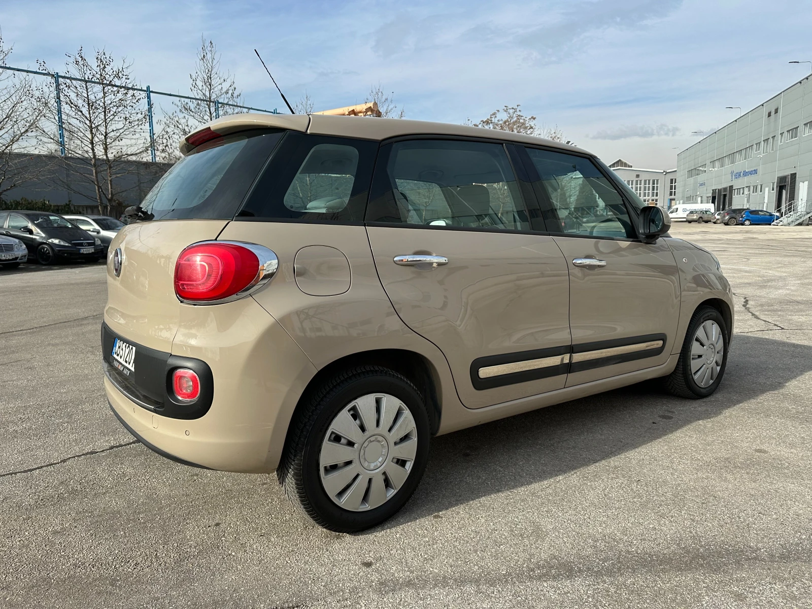 Fiat 500L 1.4i 120 к.с. - изображение 4