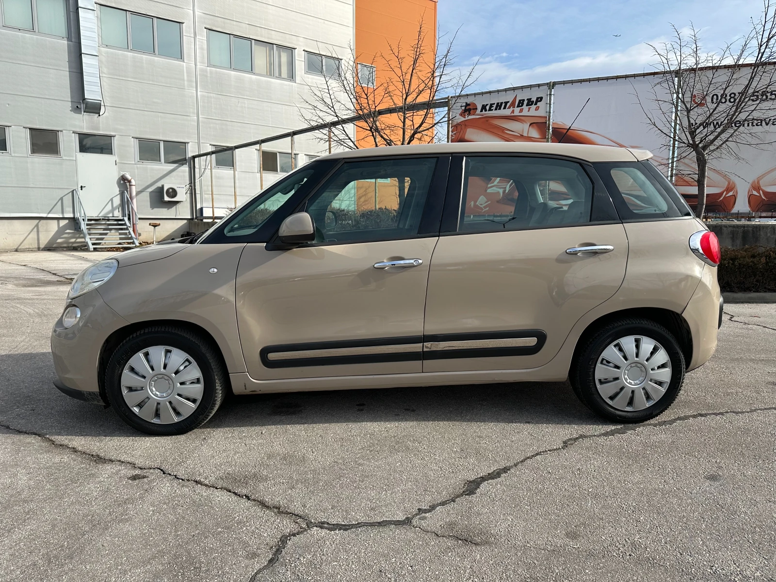 Fiat 500L 1.4i 120 к.с. - изображение 2