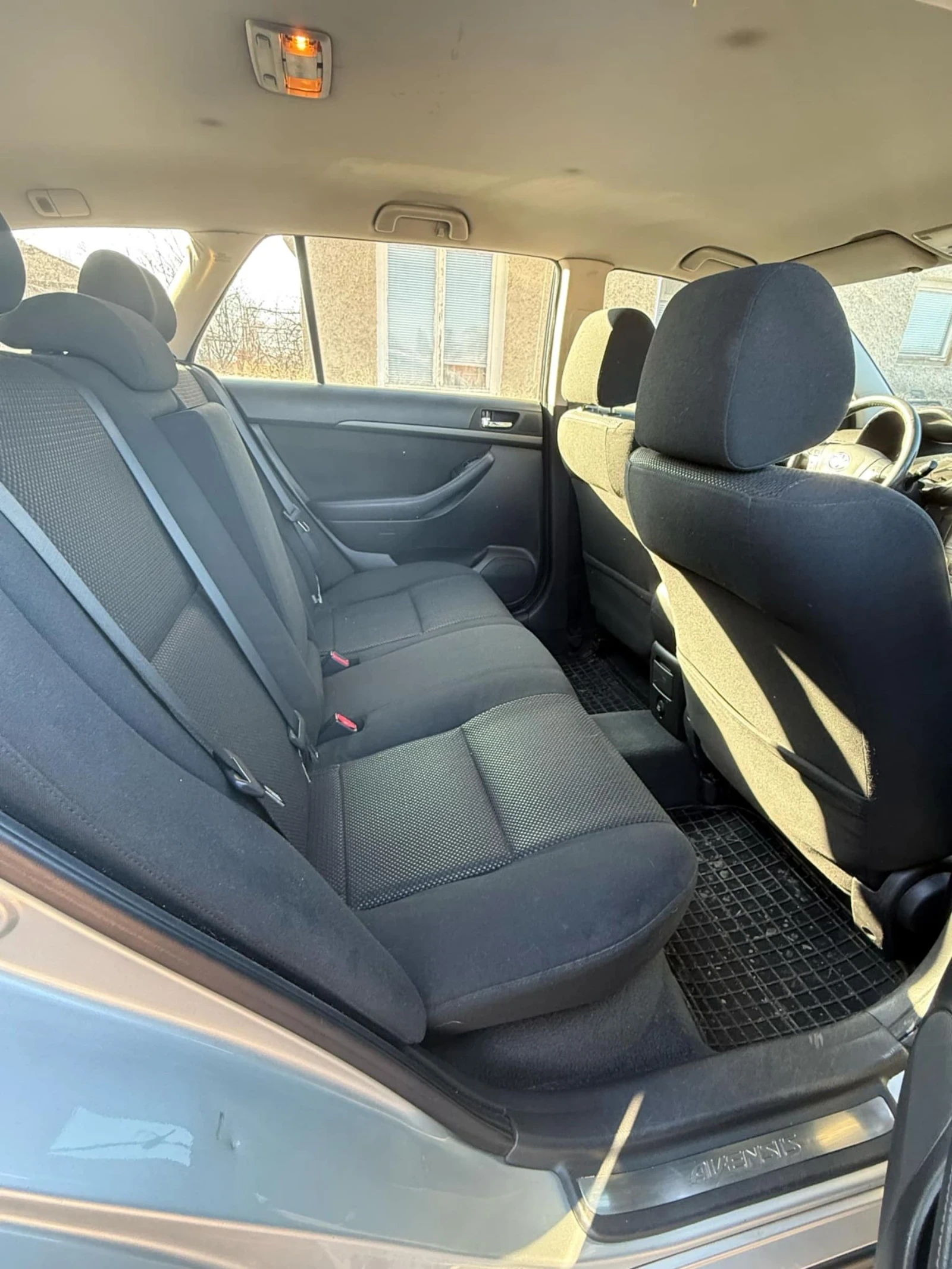 Toyota Avensis Т25 - изображение 4