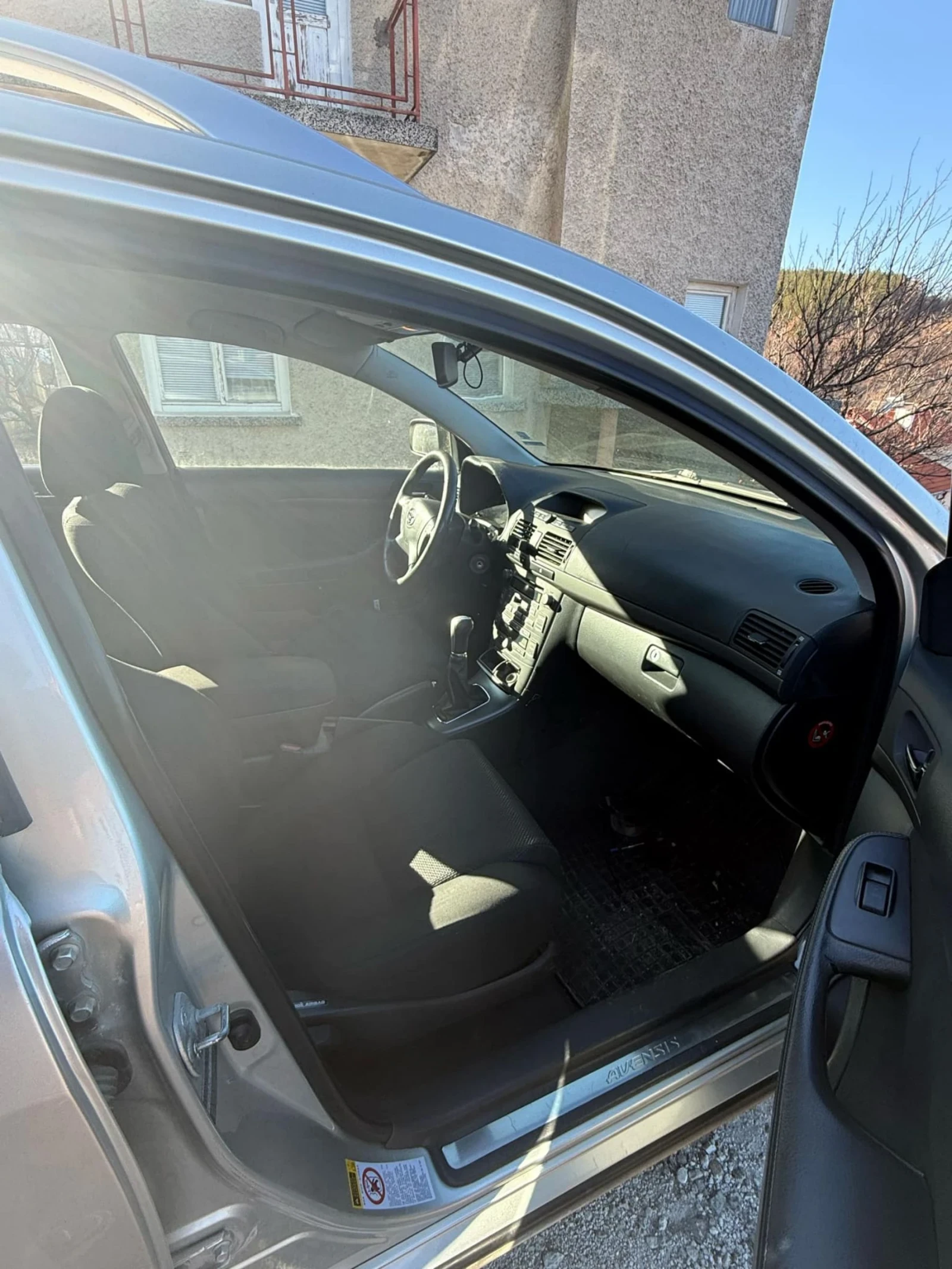 Toyota Avensis Т25 - изображение 5