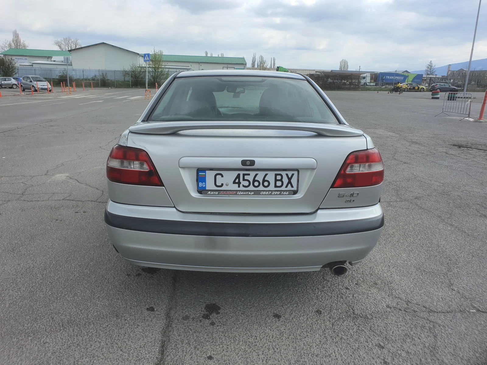 Volvo S40  - изображение 5