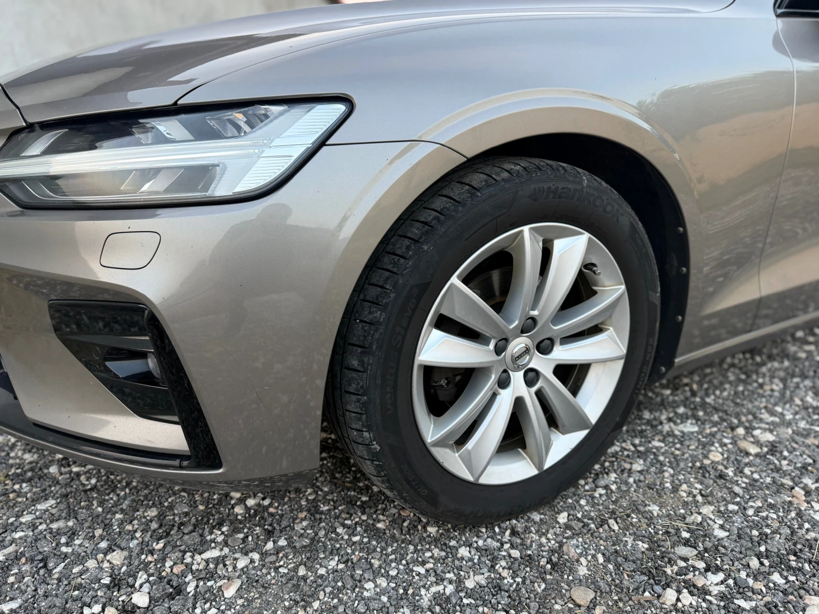 Volvo V60 B4 Mild Hybrid | Mobile.bg — изображение 16