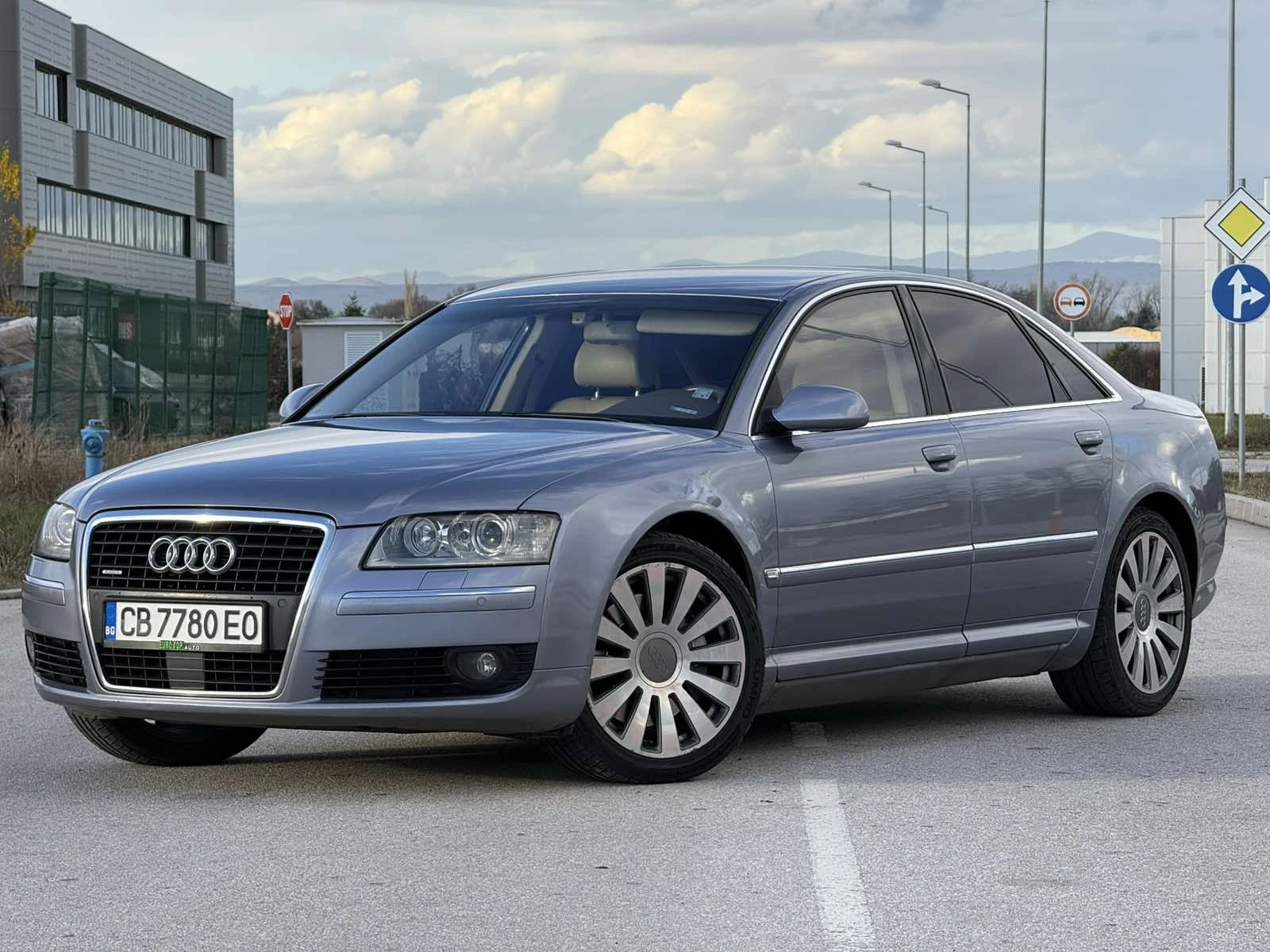 Audi A8 4.2 QUATTRO | Mobile.bg   1