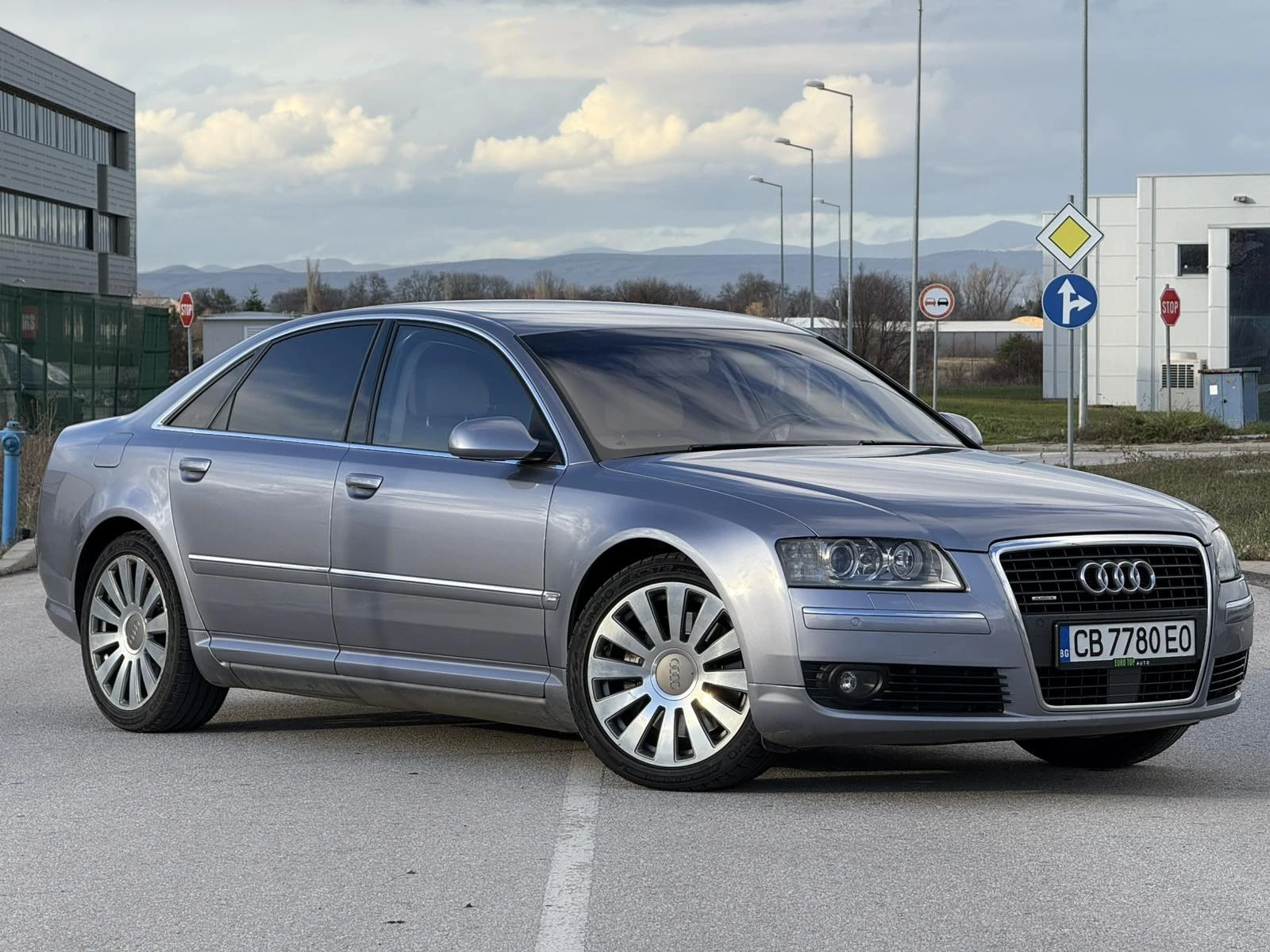 Audi A8 4.2 QUATTRO | Mobile.bg   3