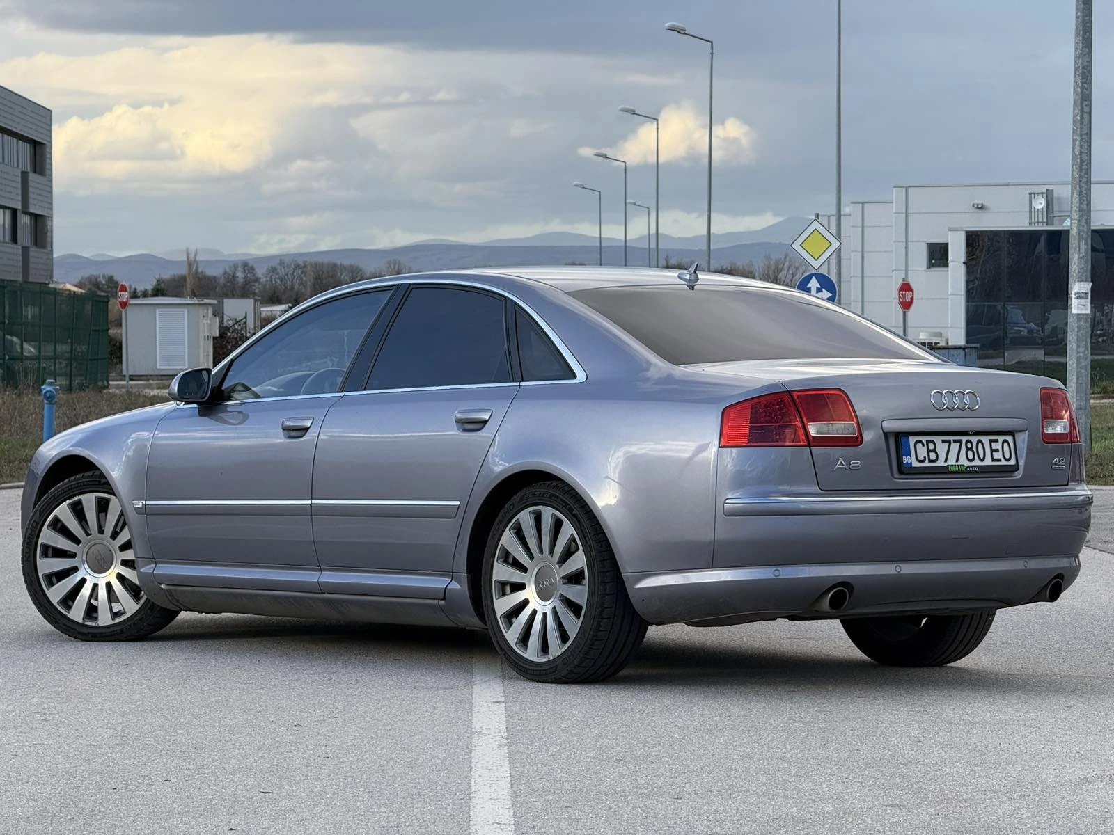 Audi A8 4.2 QUATTRO | Mobile.bg   4