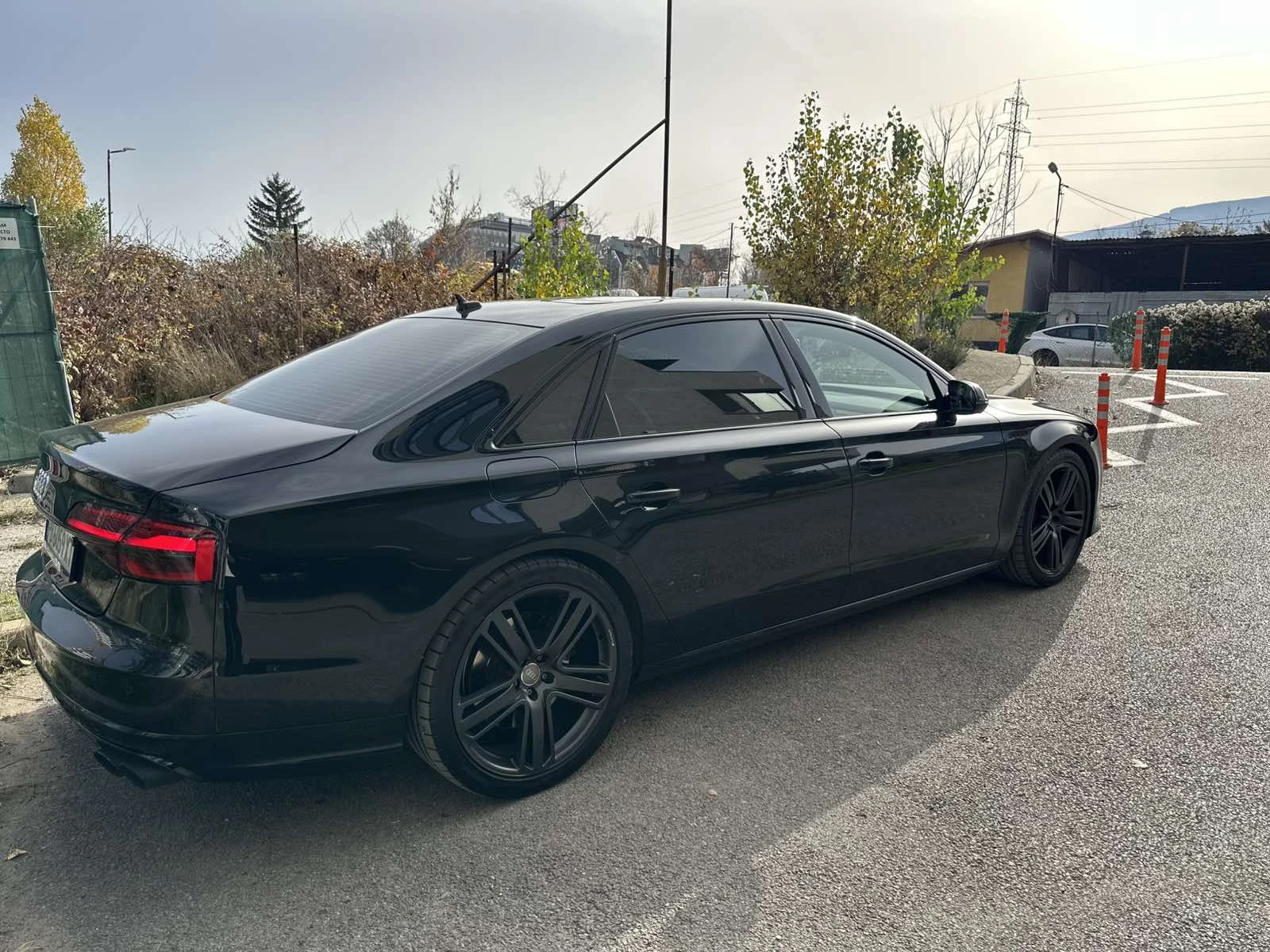 Audi A8  - изображение 2