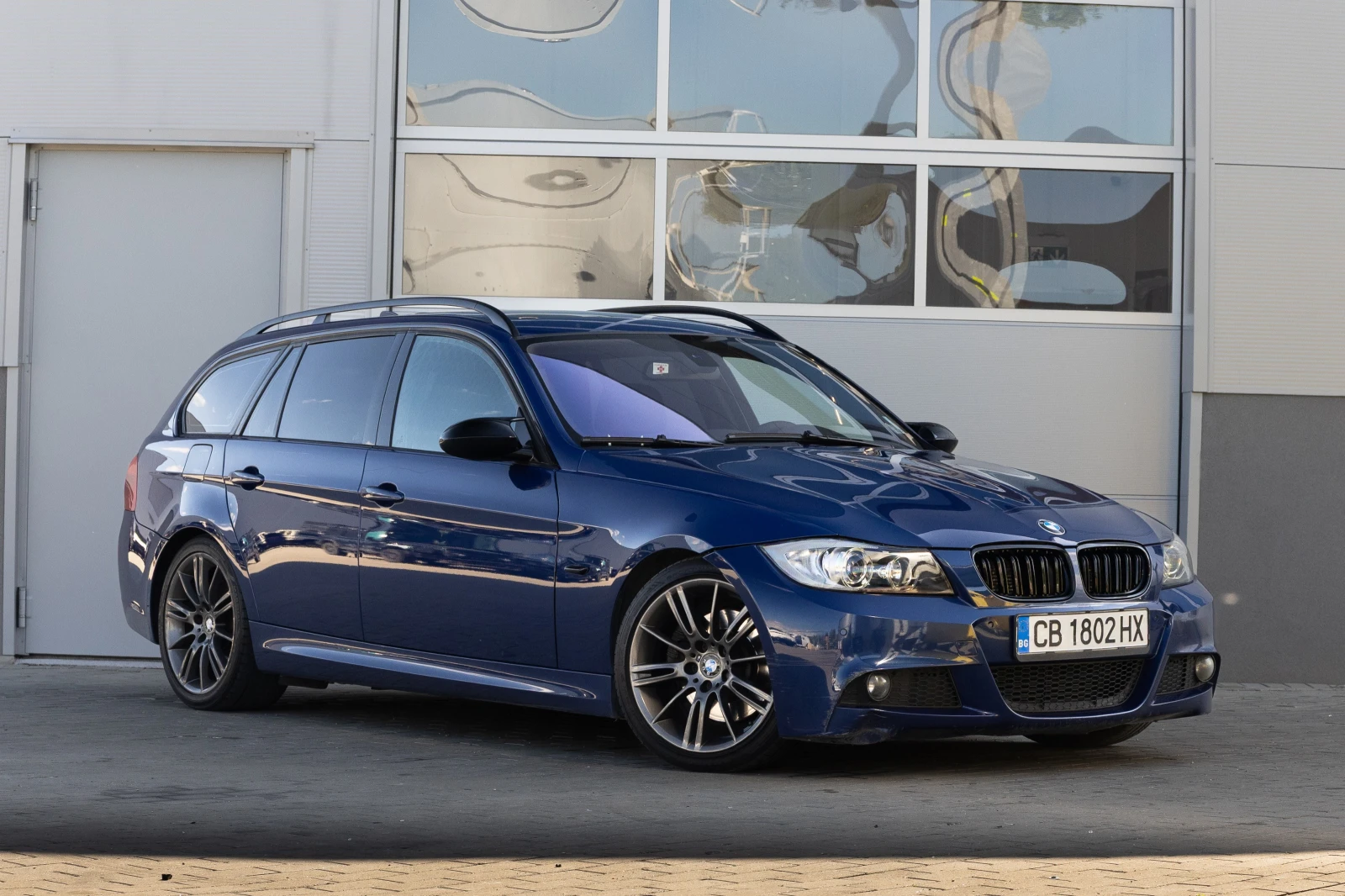 BMW 330 E91 330xd, снимка 2 - Автомобили и джипове - 54813740