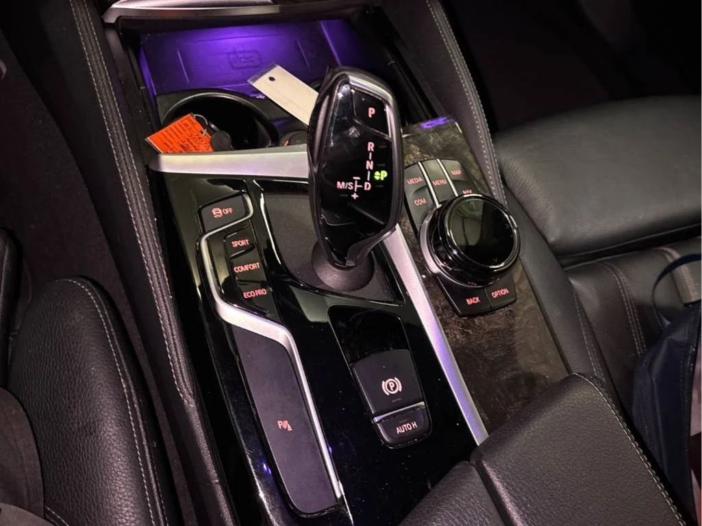 BMW 530 * CARFAX* M PACK* HARMAN/KARDON | Mobile.bg � ����������� 11