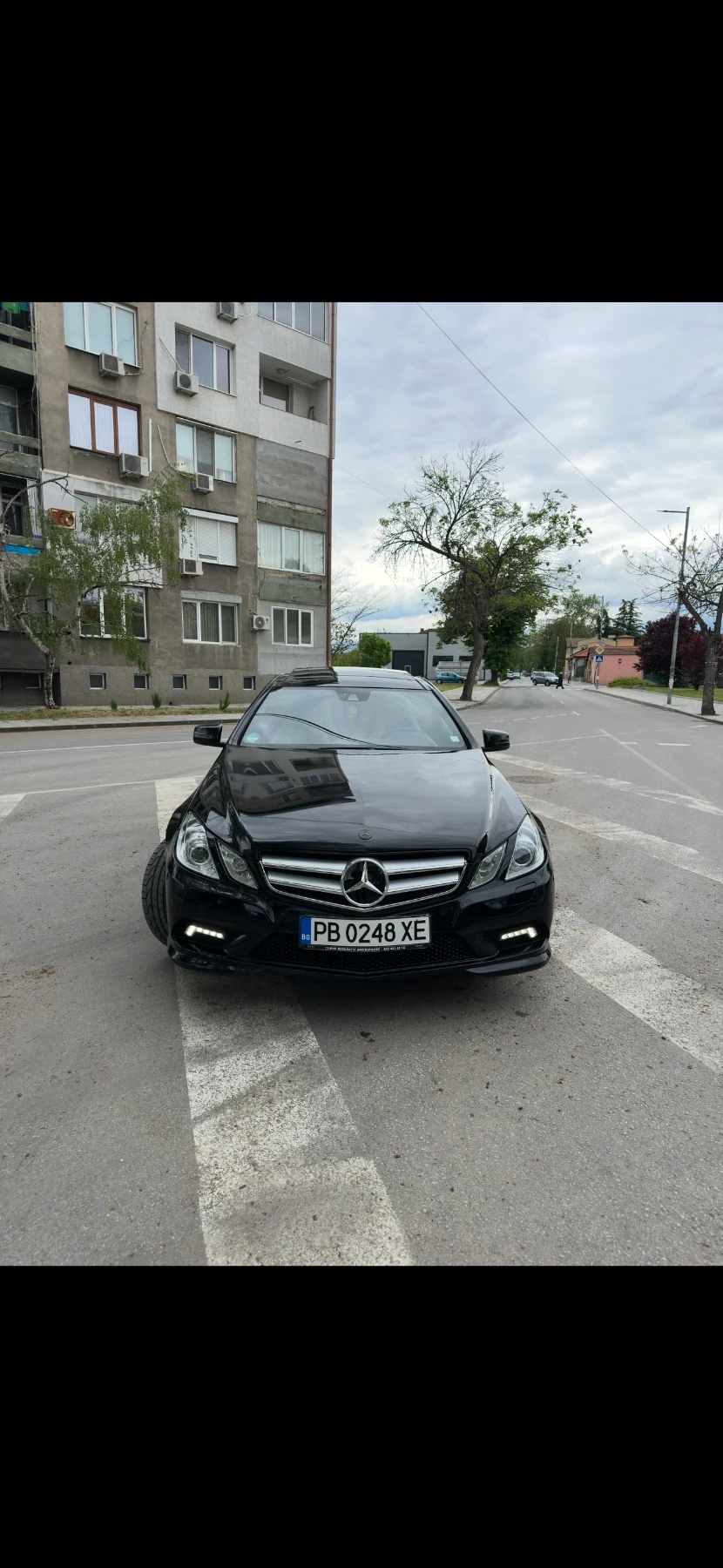 Mercedes-Benz E 350 3.5 CGI, снимка 2 - Автомобили и джипове - 54379215