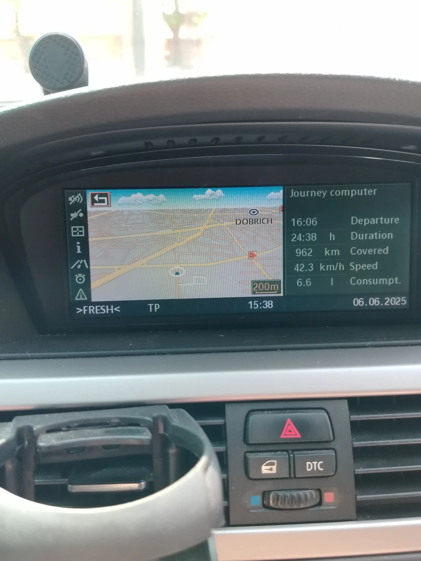 BMW 320 2.0d, снимка 4 - Автомобили и джипове - 54404295