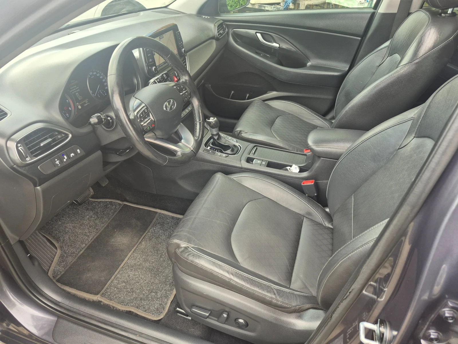 Hyundai I30 !!! 1.4 benzin !!! Avtomatic !!! Full!!!, снимка 7 - Автомобили и джипове - 54508670