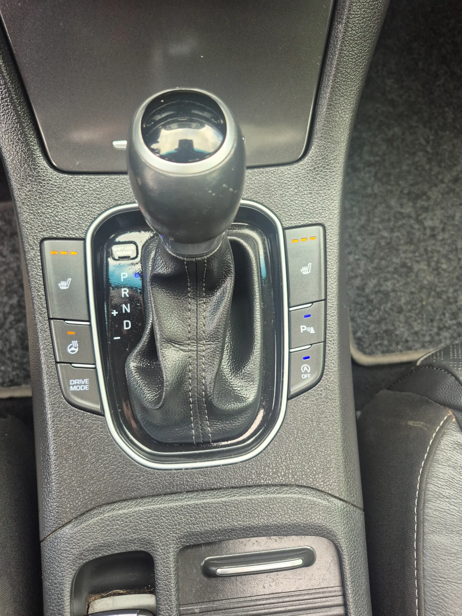 Hyundai I30 !!! 1.4 benzin !!! Avtomatic !!! Full!!!, снимка 10 - Автомобили и джипове - 54508670