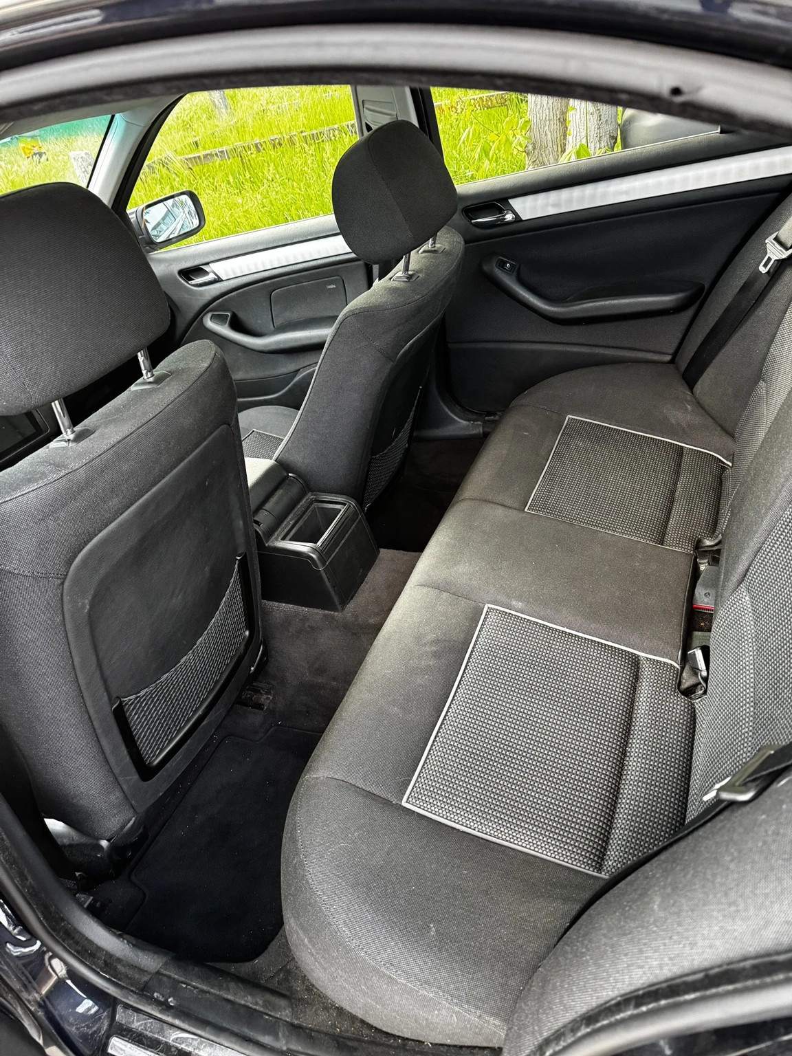 BMW 320, снимка 6 - Автомобили и джипове - 54823207