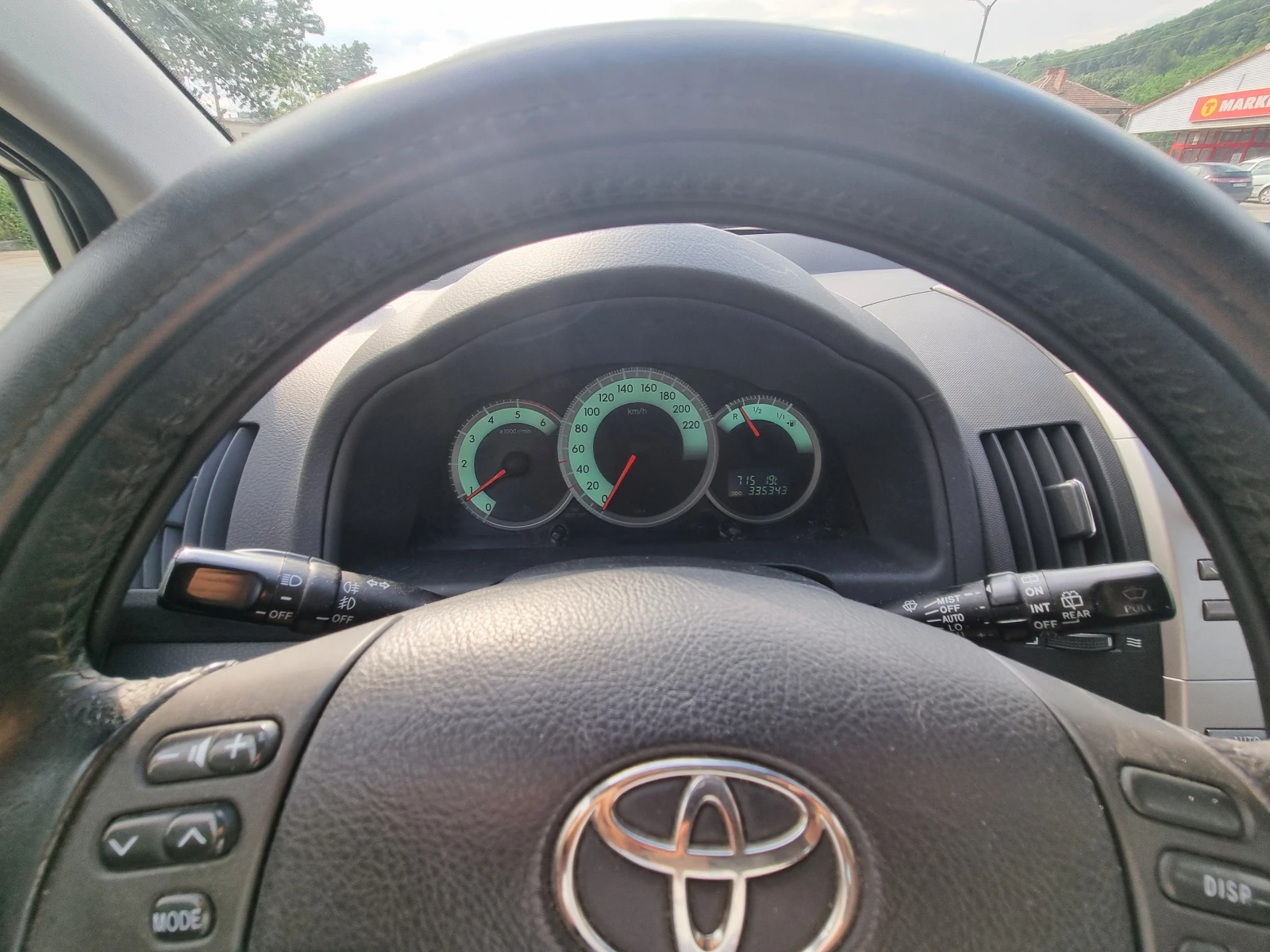 Toyota Corolla verso 6+ 1, снимка 15 - Автомобили и джипове - 54826153