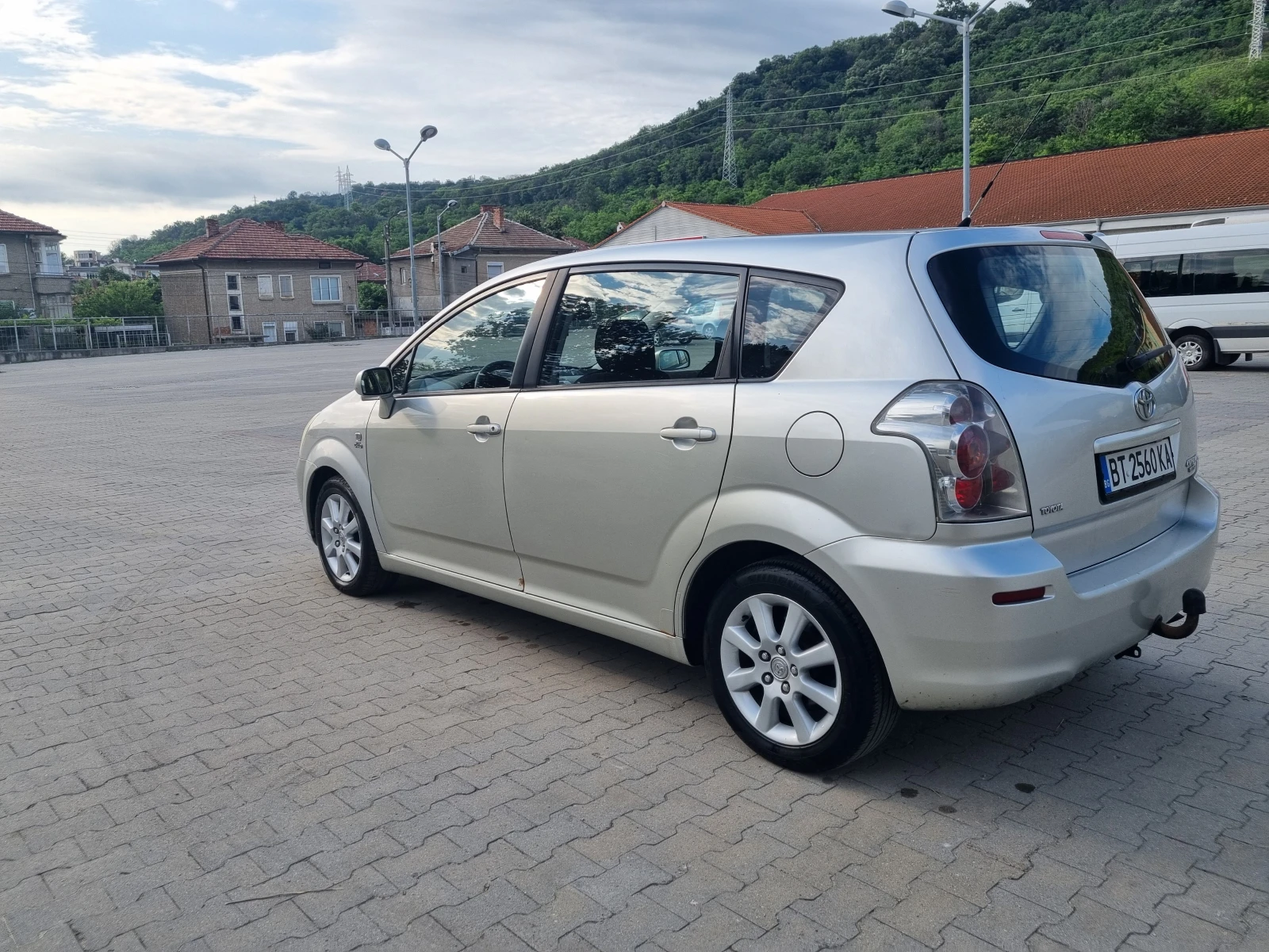 Toyota Corolla verso 6+ 1, снимка 6 - Автомобили и джипове - 54826153