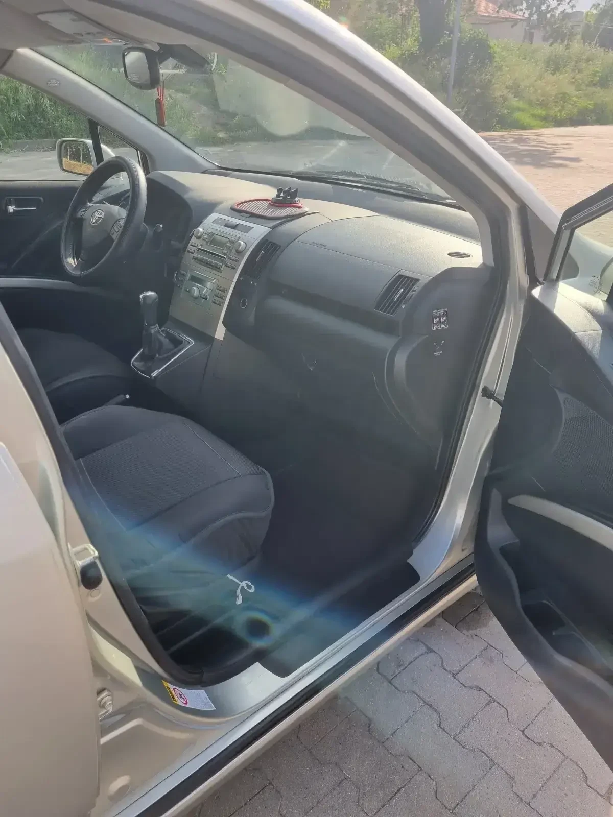 Toyota Corolla verso 6+ 1, снимка 12 - Автомобили и джипове - 54826153