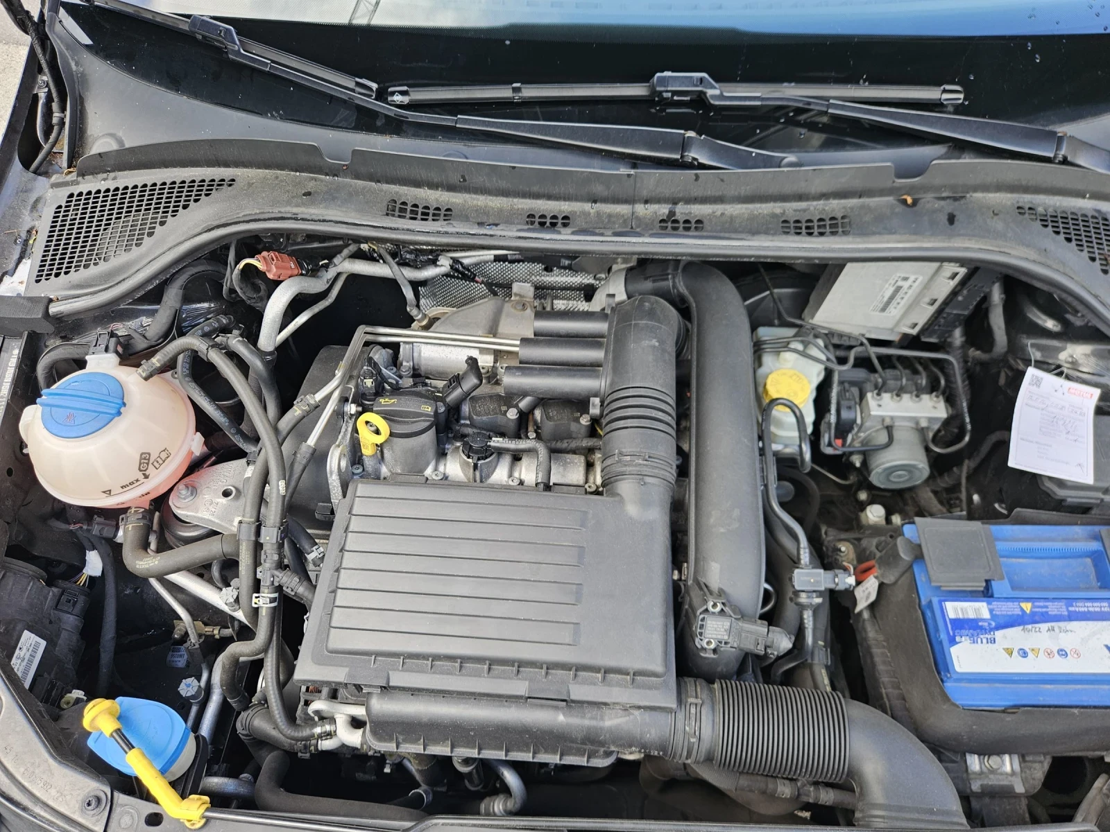 Skoda Fabia 1.2 tsi 110 к.с., снимка 15 - Автомобили и джипове - 55015317