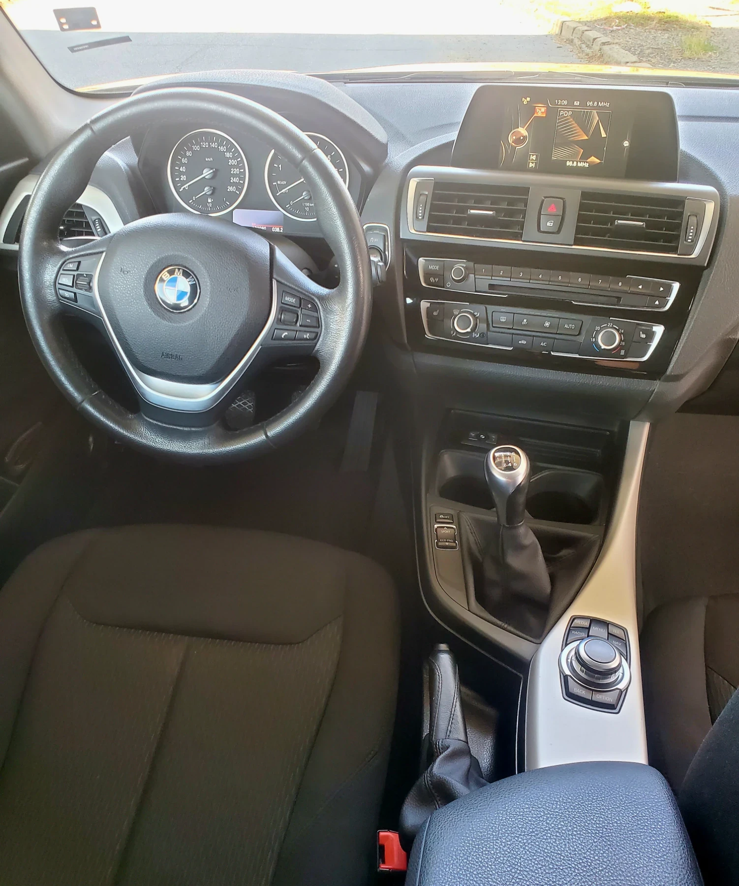 BMW 118 i b38, снимка 9 - Автомобили и джипове - 55042397