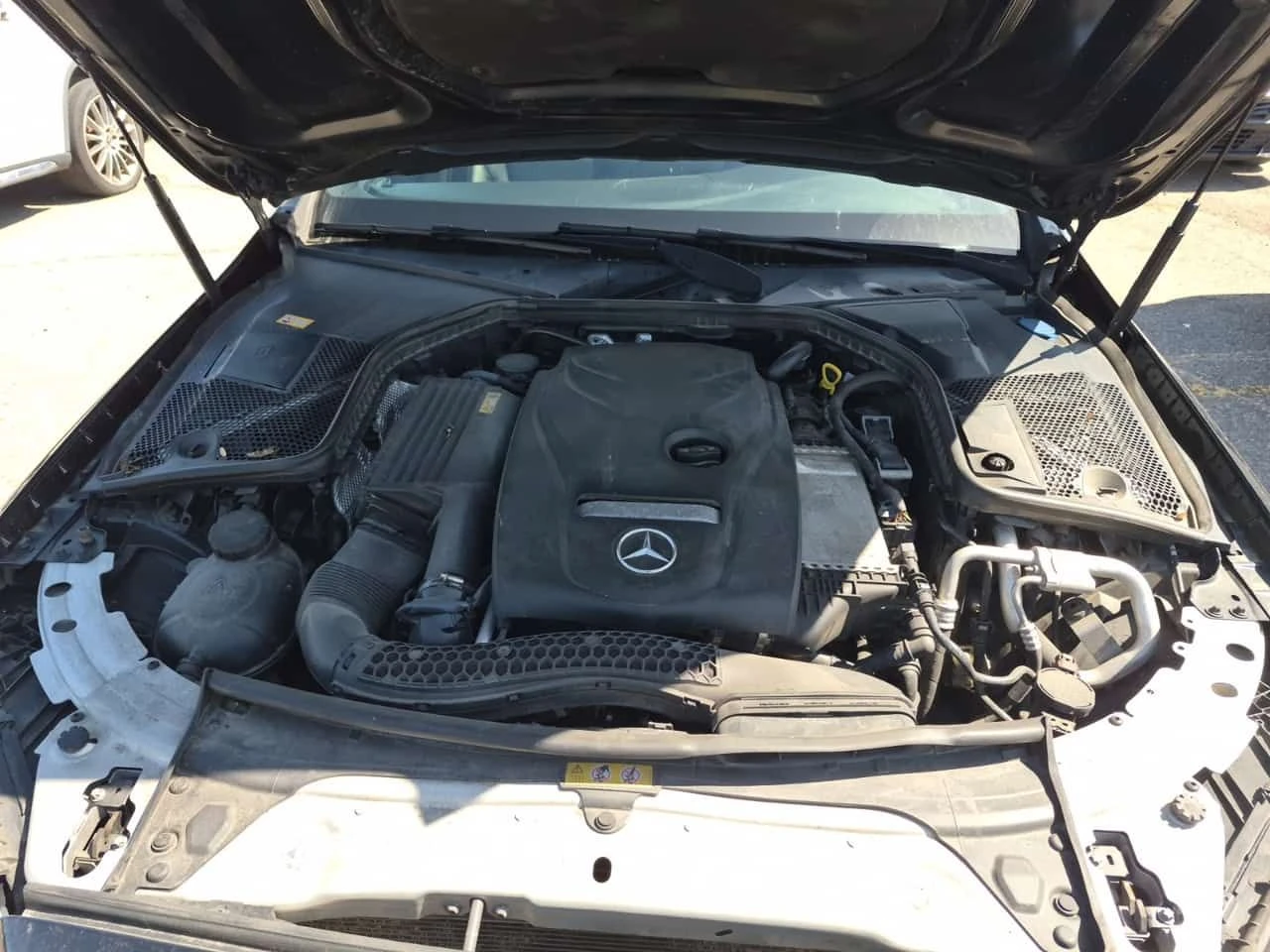 Mercedes-Benz C 300 АМГ Пакет/CARFAX/Панорама/Подгрев/Памет/, снимка 16 - Автомобили и джипове - 55054172