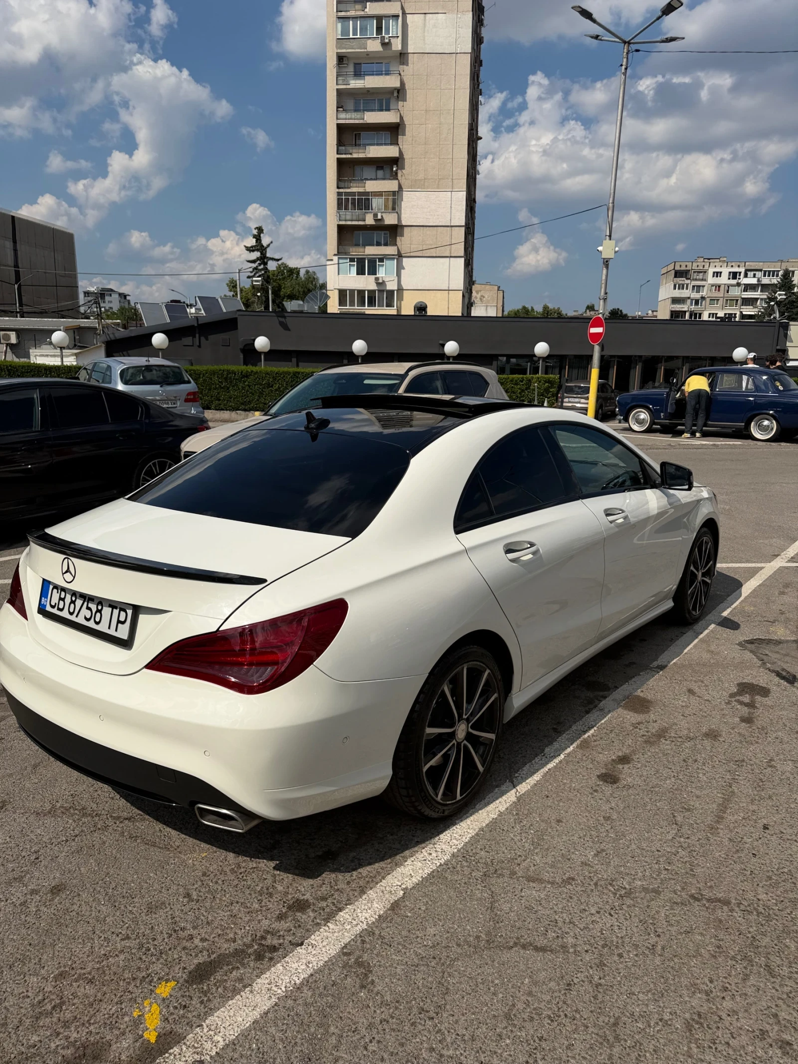 Mercedes-Benz CLA 250, снимка 6 - Автомобили и джипове - 55137512