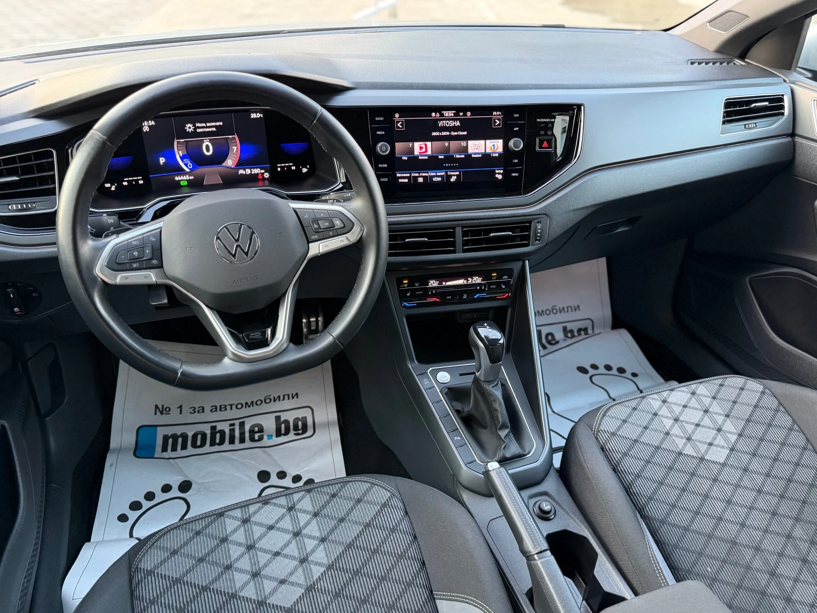 VW Taigo 1.0TSI 7DSG* R-Line* , снимка 6 - Автомобили и джипове - 55631999