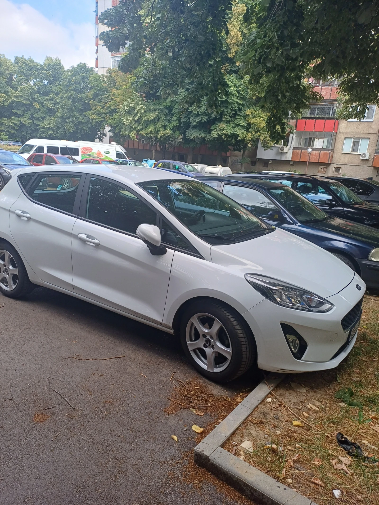 Ford Fiesta, снимка 2 - Автомобили и джипове - 55832759