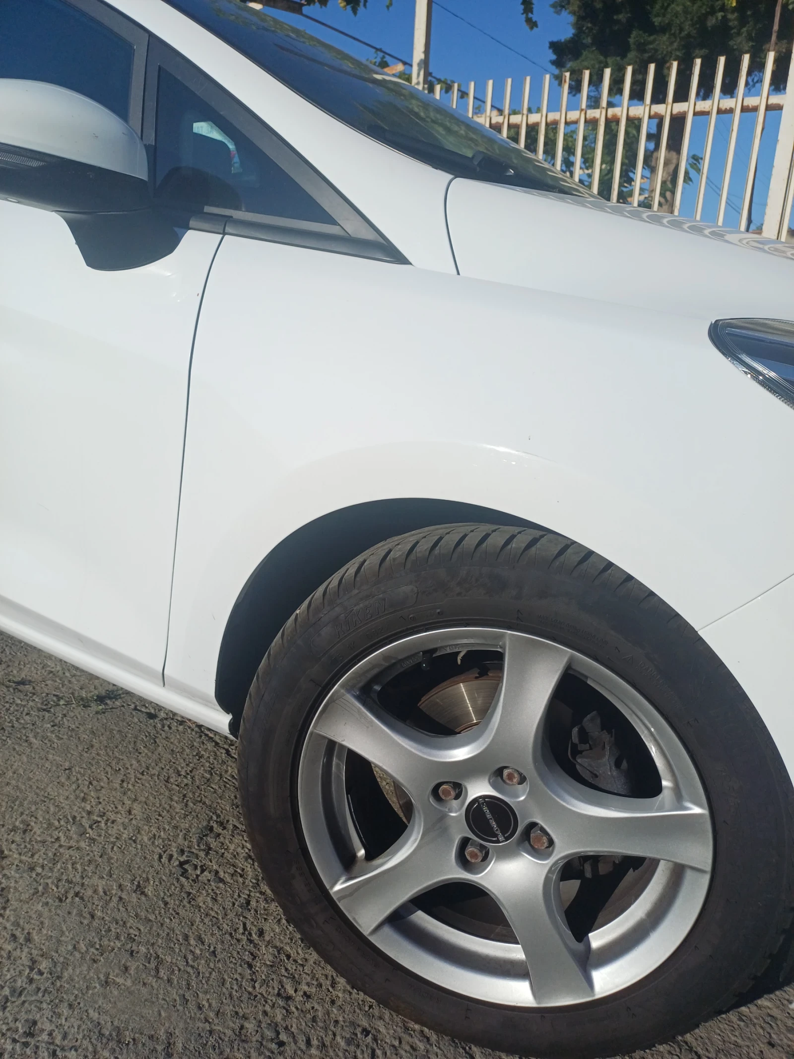 Ford Fiesta, снимка 10 - Автомобили и джипове - 55832759