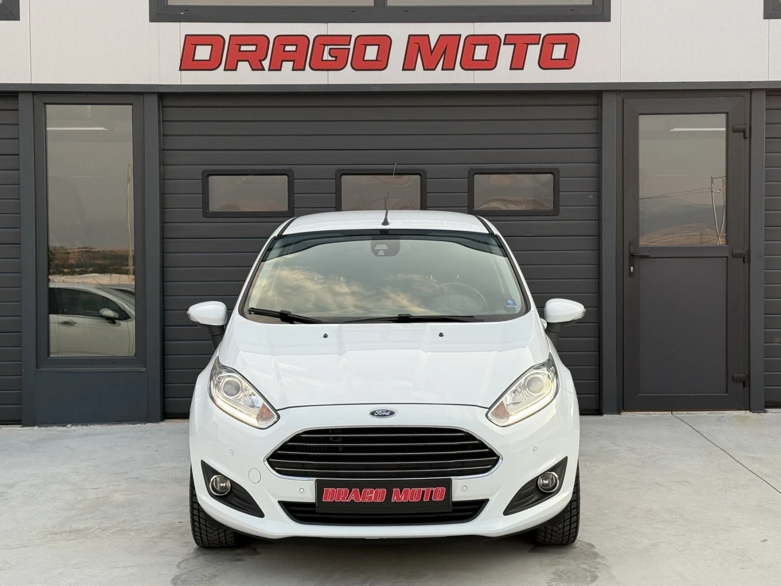 Ford Fiesta 1.0 EcoBoost, снимка 2 - Автомобили и джипове - 55859391