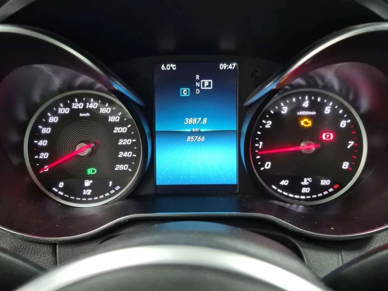 Mercedes-Benz C 300, снимка 9 - Автомобили и джипове - 56686550