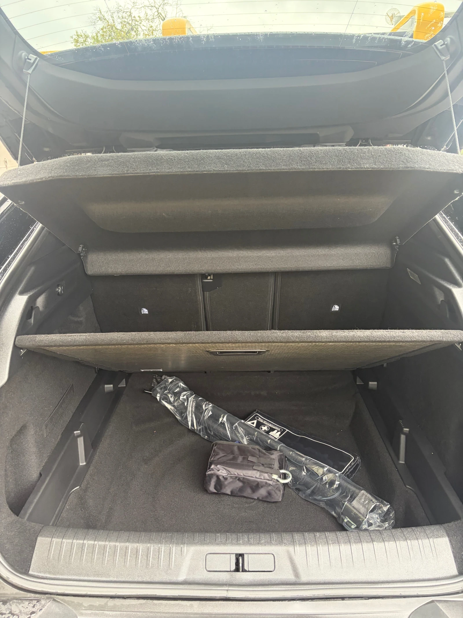 Peugeot 3008 HYBRID GT MATRIX , снимка 16 - Автомобили и джипове - 56750327